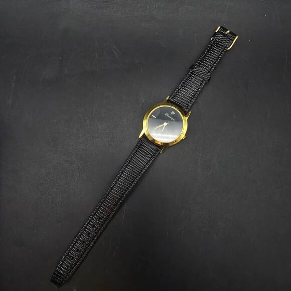 Classique Black Quartz Watch New In Box WORKS Working - Picture 6 of 13
